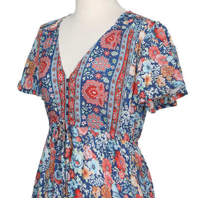 Rayon-Batik-Sommerkleid - Rayon-Batik-Sommerkleid mit blauem Blumenmuster, hergestellt in Bali