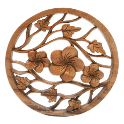 Panel en relieve de madera - Panel en relieve de madera tallada a mano con motivos de frangipani y hojas