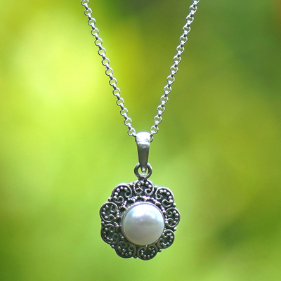 Collar con colgante de perlas mabe cultivadas - Collar de Plata con Colgante Floral y Perla Mabe Cultivada