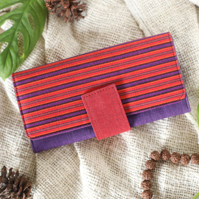 Clutch aus Baumwolle - Handgewebte gestreifte Baumwoll-Clutch in Rot und Lila aus Java