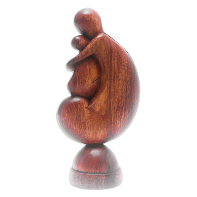 Holzskulptur - Handgeschnitzte Suar-Holzskulptur von Mutter und Kind