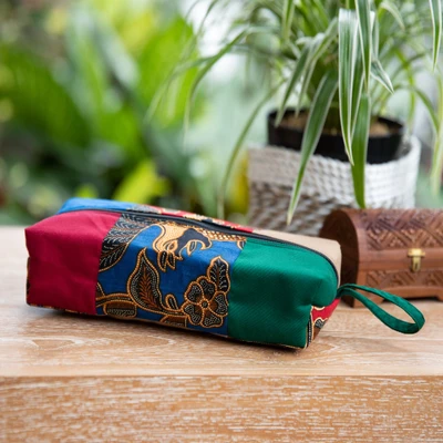Cotton batik travel case, 'Blitar Charm' - Handcrafted Cotton Batik travel Case with Floral Motifs