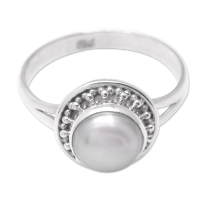 Cultured pearl cocktail ring, 'Pearly Ocean' - Sterling Silver Cocktail Ring with Grey Cultured Pearl