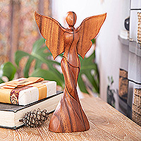 Holzskulptur „Angel of Pleasure“ – Braune Suar-Holzskulptur mit Engelsmotiv aus Bali