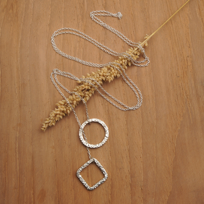 Lasso-Halskette aus Sterlingsilber - Moderne Lariat-Halskette aus Sterlingsilber mit gehämmerter Oberfläche