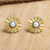 Aretes de botón de perlas cultivadas con baño de oro - Aretes de botón floral chapados en oro de 22 k con perlas grises