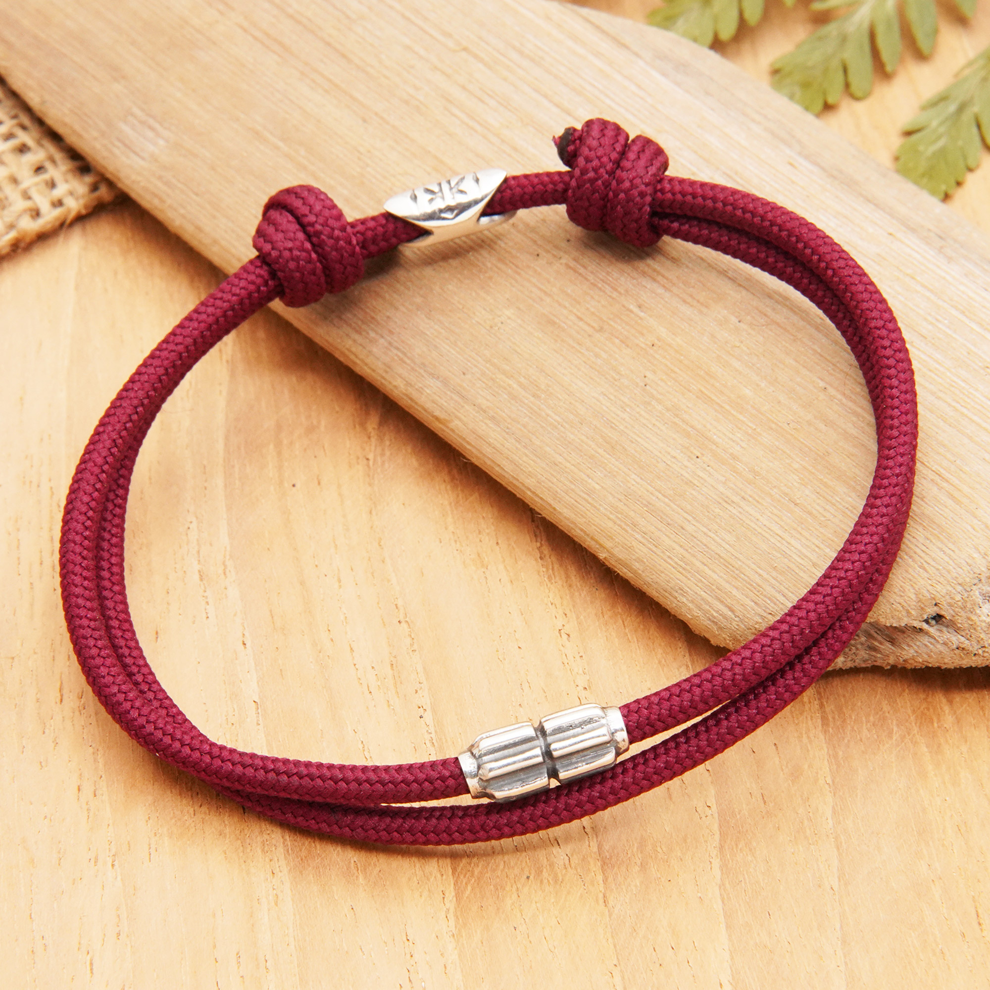 Simple Red Bracelet/string | SHEIN