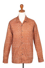 Men's batik cotton shirt, 'Denpasar Gentleman in Russet' - Russet and Salamander Geometric Batik Cotton Shirt for Men