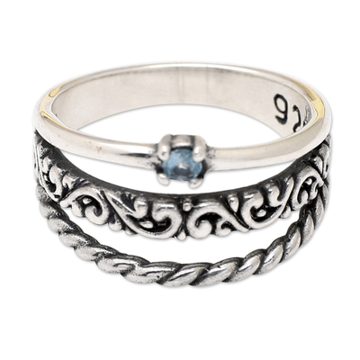 anillo de topacio azul con una sola piedra - Anillo tradicional de una sola piedra con joya de topacio azul facetado