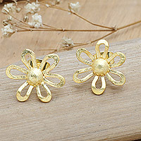 Pendientes de botón chapados en oro, 'Eden Bouquet' - Pendientes de botón chapados en oro de 18k con acabado satinado cepillado