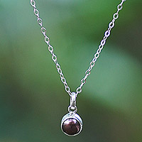 Collar colgante de perlas cultivadas, 'Petite Chic' - Collar colgante de plata de ley con perla cultivada redonda