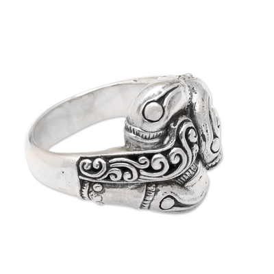 Sterling silver cocktail ring, 'Klungkung Splendor' - Traditional Balinese Polished Sterling Silver Cocktail Ring