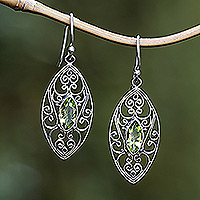 Pendientes colgantes de filigrana de peridoto, 'Fortune Eyes' - Pendientes colgantes de filigrana de plata de ley con joyas de peridoto
