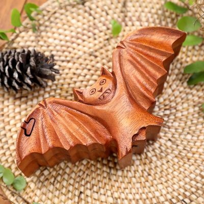 caja de rompecabezas de madera - Caja de rompecabezas de madera de suar con temática de murciélago tallada a mano en Bali