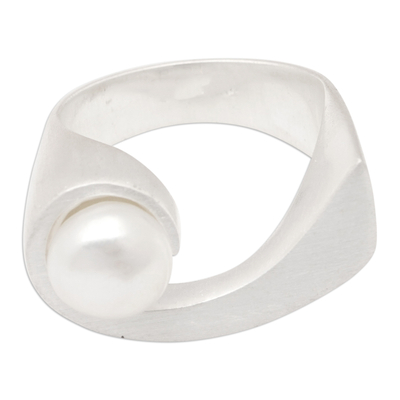 Anillo de una sola piedra con perla cultivada - Anillo de plata esterlina mate inspirado en el océano con perla blanca