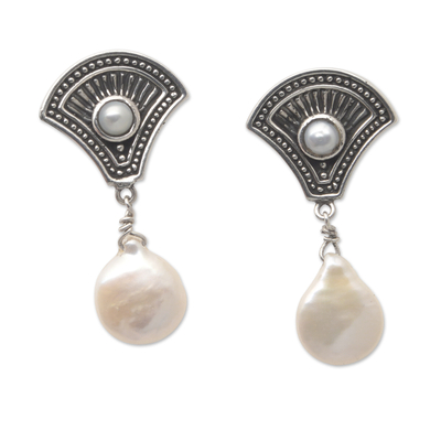 Ohrhänger aus Zuchtperlen - Ohrhänger mit Meeresmotiv und grauen und weißen Perlen