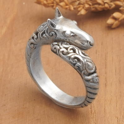 Sterling silver cocktail ring, 'Noble Reign' - Horse-Themed Balinese Sterling Silver Cocktail Ring