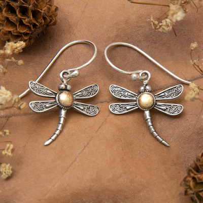 Ohrhänger aus Sterlingsilber mit Goldakzenten - 18-karätige Libellen-Ohrhänger mit Goldakzenten aus Bali