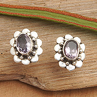 Pendientes botón amatista - Aretes de botón floral con piedras de amatista de forma ovalada