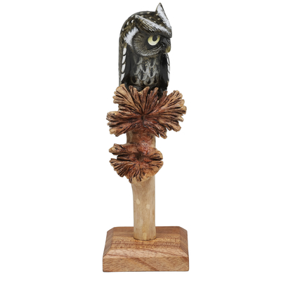 Escultura de madera - Escultura artesanal de madera de Benalu y Jempinis con temática de búho