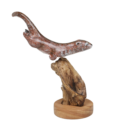 Holzskulptur - Holzskulptur eines schwimmenden Otters mit Benalu-Holzsockel