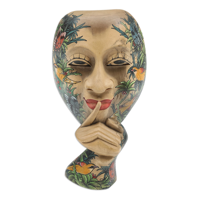 Máscara de madera - Máscara de madera con rostro de mujer con temática animal y hojas pintadas a mano