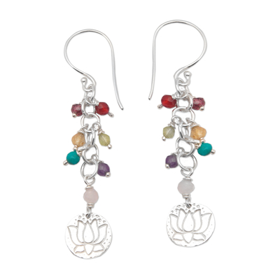 Ohrhänger aus Perlen mit mehreren Edelsteinen - Ohrhänger mit Perlen und mehreren Edelsteinen im Chakra-Stil