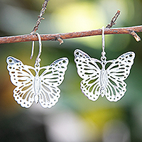 Pendientes colgantes de plata de ley, 'Fairy Butterfly' - Pendientes colgantes de plata de ley pulidos en forma de mariposa