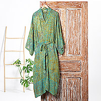 Bata de rayón batik para hombre, 'Greenery' - Bata de rayón batik estampada para hombre en verde turquesa y marrón