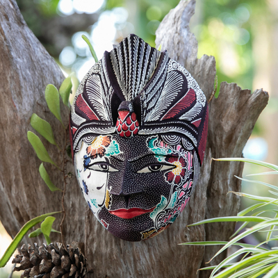 Máscara de madera - Máscara tradicional de madera Rama Wadang hecha a mano de Java