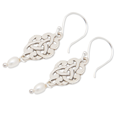Aretes colgantes de perlas cultivadas - Pendientes colgantes con nudo de trinidad de plata de ley y perlas
