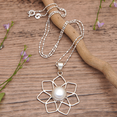 collar con colgante de perlas cultivadas - Collar con colgante floral de plata 925 y perla cultivada de melocotón