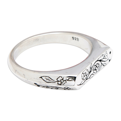 Sterling silver band ring, 'Blooming Spell' - Polished Floral Sterling Silver Band Ring from Bali