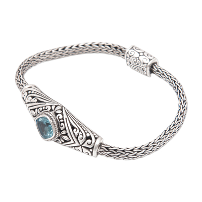 Blue topaz pendant bracelet, 'Open Your Eyes' - Traditional Faceted Five-Carat Blue Topaz Pendant Bracelet