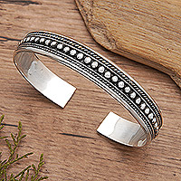 Sterling silver cuff bracelet, 'Majestic Beads' - Dot-Patterned Classic Sterling Silver Cuff Bracelet