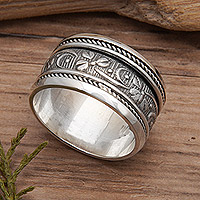Sterling silver meditation ring, 'Eternal Time' - Floral and Dragonfly-Themed Sterling Silver Meditation Ring