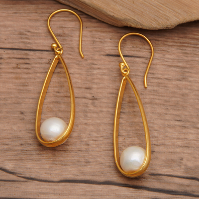 Pendientes colgantes de perlas cultivadas chapadas en oro - Pendientes colgantes modernos de perlas cultivadas latón de chapado en oro ovaladas