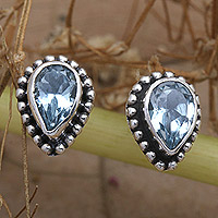 Pendientes de topacio azul - Pendientes de topacio azul facetado en forma de perla pulidos