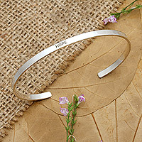 Manschettenarmband aus Sterlingsilber, „Your Hope“ – Poliertes, minimalistisches Hope-Manschettenarmband aus Sterlingsilber