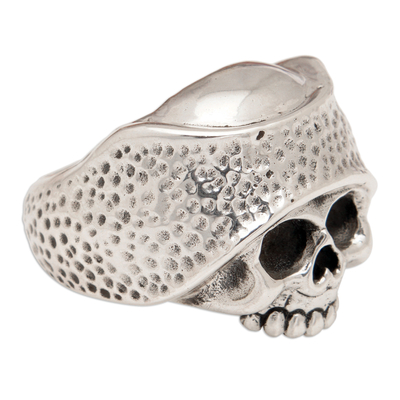 Men's sterling silver cocktail ring, 'Skull Icon' - Men's Sterling Silver Skull Cocktail Ring from Bali