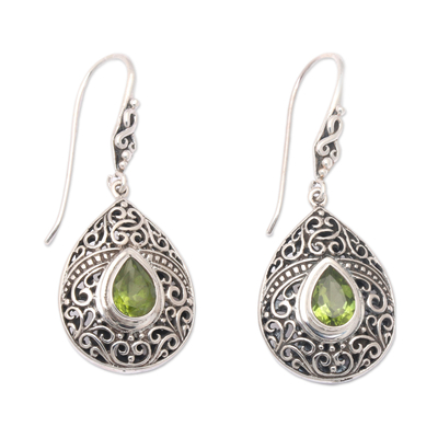 Peridot dangle earrings, 'Regal Paradise in Green' - Traditional One-Carat Faceted Peridot Dangle Earrings
