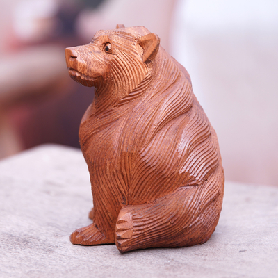 Escultura de madera - Escultura de madera de Suar tallada a mano con temática de oso de Bali