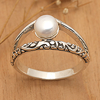 Cultured pearl single stone ring, 'Celestial Ocean' - Balinese Modern Grey Cultured Pearl Single Stone Ring
