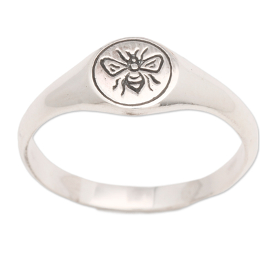 Sterling silver signet ring, 'Bee Life' - Bee-Themed Sterling Silver Signet Ring with Polished Finish