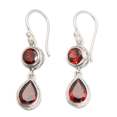 Garnet dangle earrings, 'Splendid Red' - 925 Silver Dangle Earrings with Round and Pear Garnet Stones