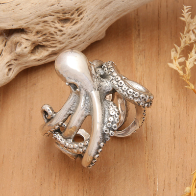 Sterling silver cocktail ring, 'Giant Octopus' - Polished Octopus-Shaped Sterling Silver Cocktail Ring