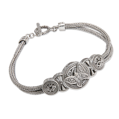 Sterling silver pendant bracelet, 'Butterfly Medal' - Classic Butterfly-Themed Sterling Silver Pendant Bracelet