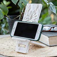 Soporte para teléfono de madera, 'White Spring' - Soporte para teléfono de madera Jempinis blanco inspirado en el loto tallado a mano