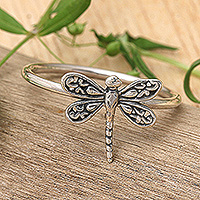 Sterling silver cocktail ring, 'Ethereal Dragonfly' - Polished and Oxidized Dragonfly-Shaped Cocktail Ring