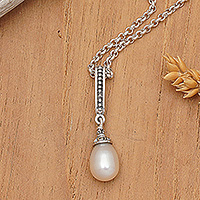 Cultured pearl pendant necklace, ‘Royal Dew’ - Classic Silver Pendant Necklace with White Cultured Pearl